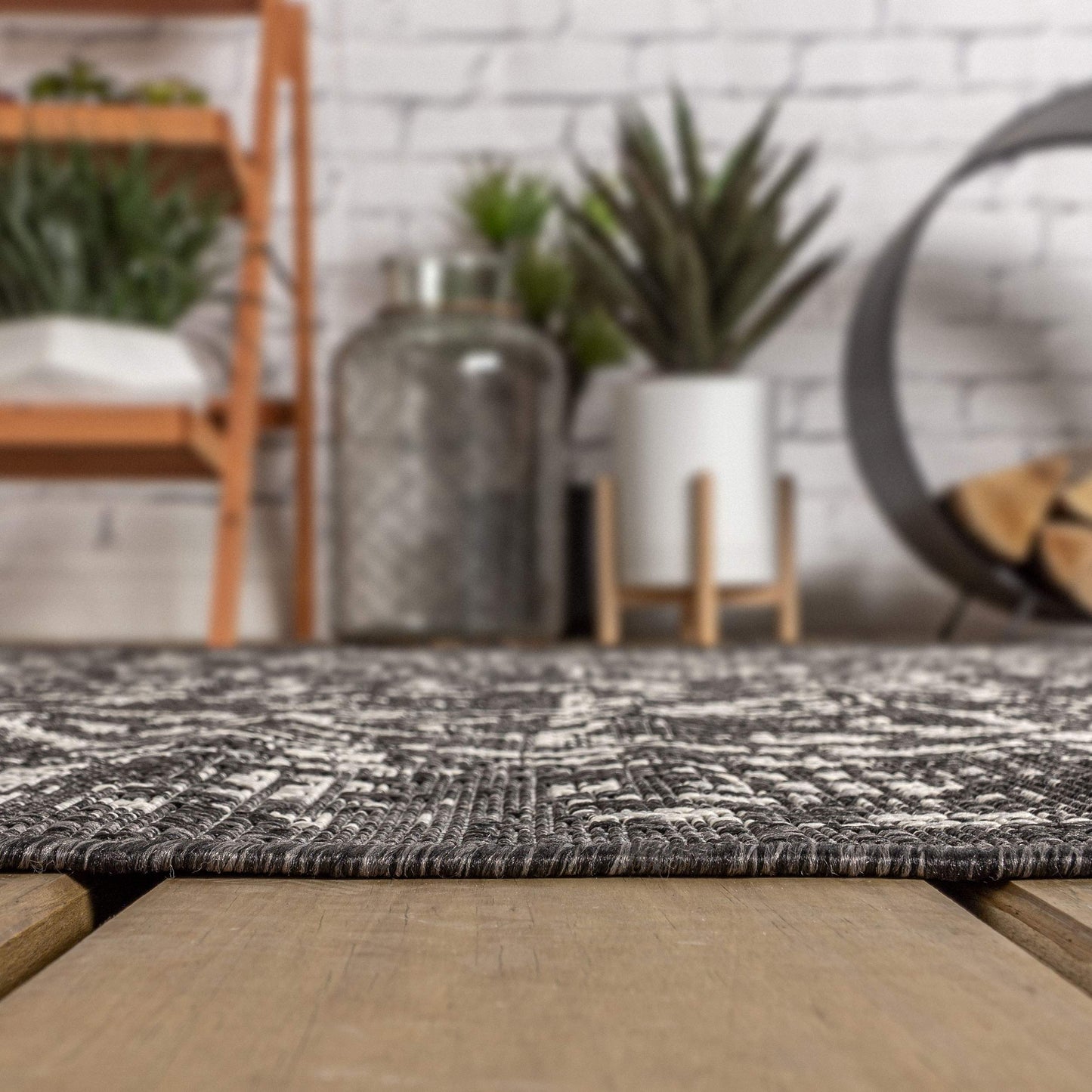 JONATHAN Y Boho Medallion Indoor Outdoor Square Area Rug 3X3 Black/Gray, Malta Textured Weave for Backyard, Patio, Porch, Easy-Cleaning, High Traffic, Pet-Friendly, Non-Shedding (SMB104C-3SQ)