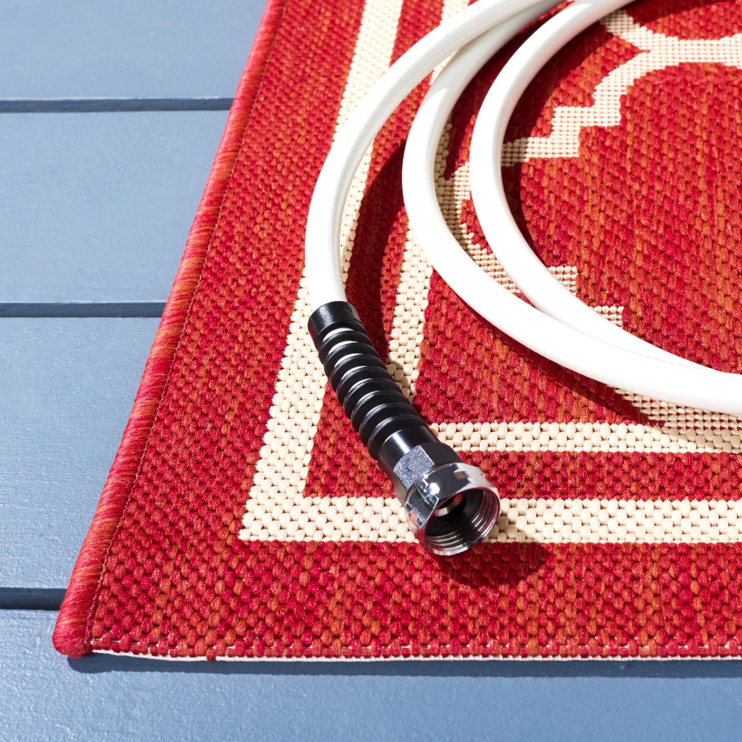 SAFAVIEH Washable Rug Outdoor Courtyard Collection - 9' x 12', Red & Bone, Non-Shedding & Easy Cleaning, Ideal for Patio, Backyard, Mudroom (CY6918-248)