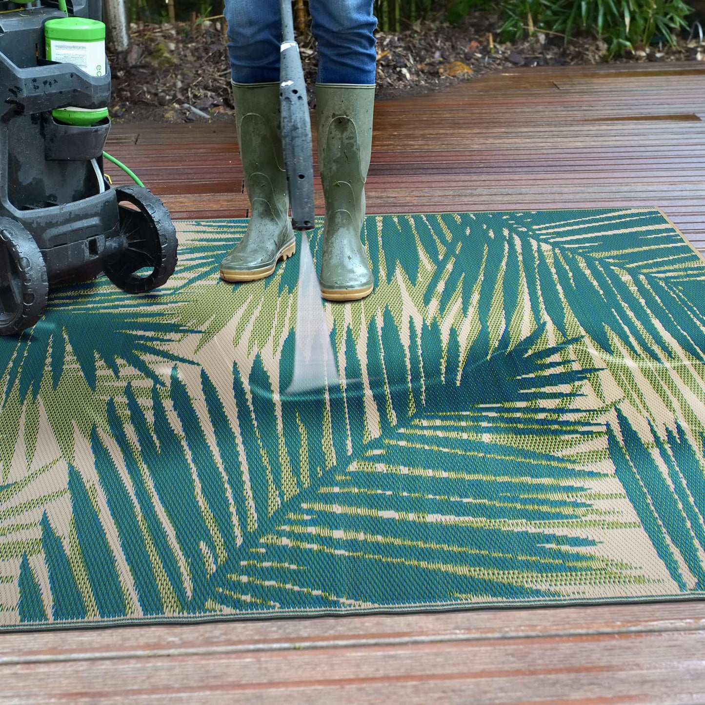 Rugshop Tropical Floral Reversible Crease-Free Waterproof Premium Recycled Plastic Outdoor Rugs for Patio,Backyard,RV,Deck,Picnic,Trailer,Beach,Camping Green 5' x 7'