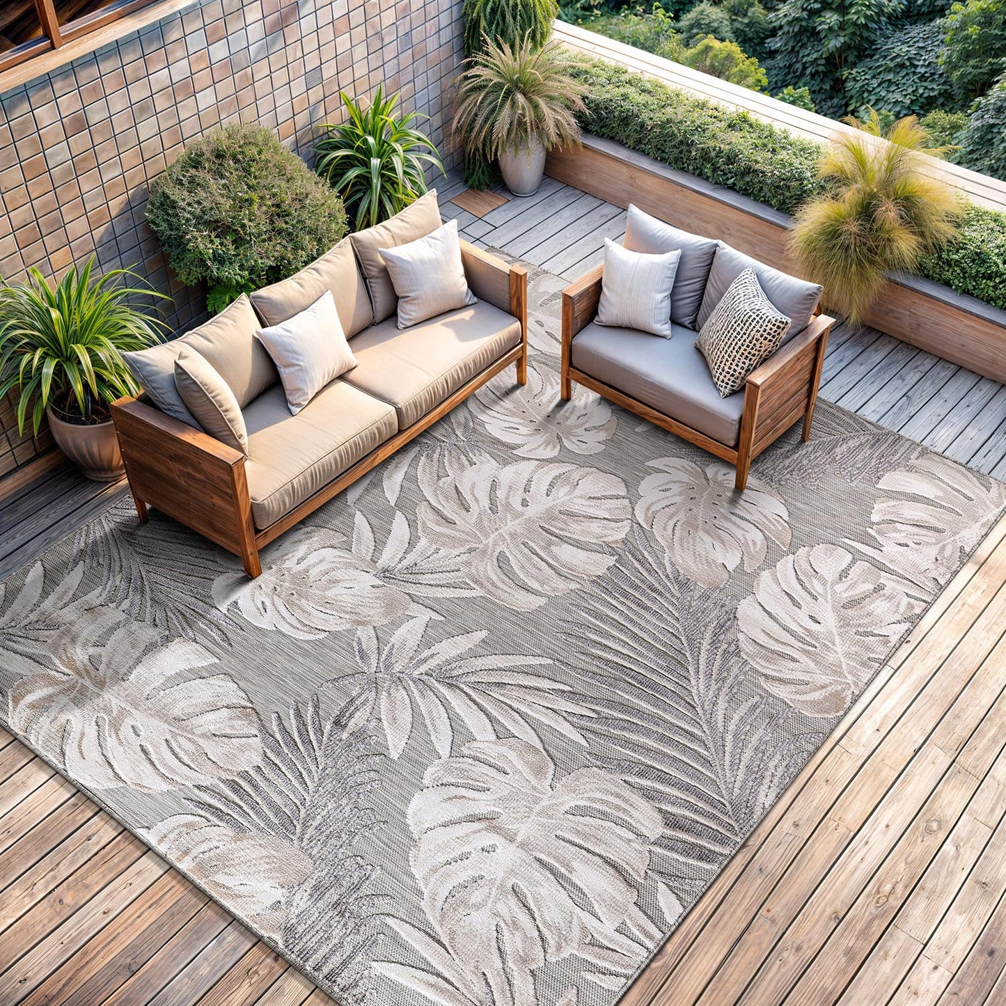 CAMILSON Indoor Outdoor Rug, Beige 5x7 Leaf Tropical Botanical Area Rugs for Indoor and Outdoor patios, Easy-Cleaning Non-Shedding Living Room, Garden and Kitchen Washable Outside Carpet (5 x 7)