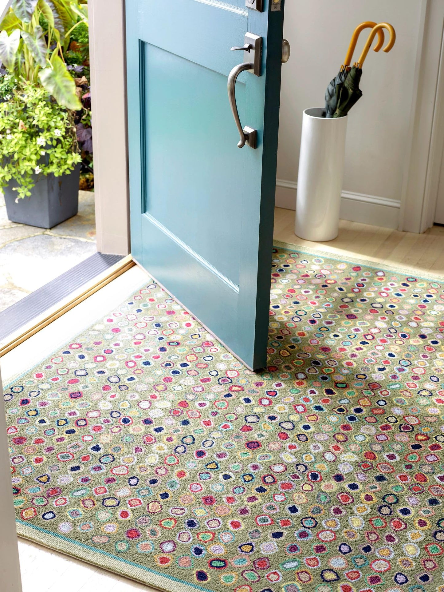 Dash and Albert Cat's Paw Wool Area Rug - 2' x 3' Sage Geometric Hand Micro Hooked Accent Rug - Durable, High Traffic Areas Living Room, Hallway, Stairs