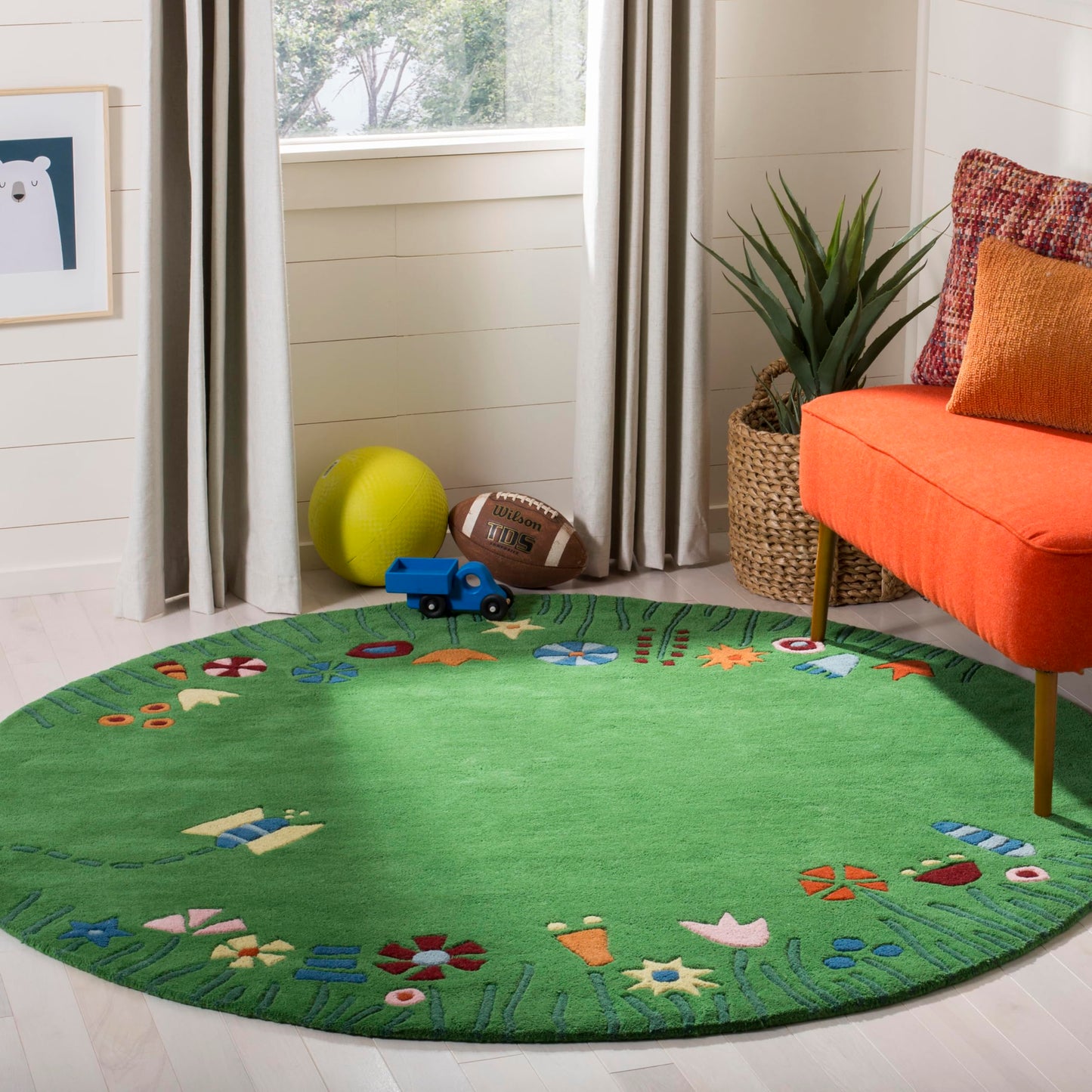 SAFAVIEH Kids Collection Area Rug - 6' Round, Green & Multi, Handmade Grass and Flowers Wool, Ideal for High Traffic Areas in Living Room, Bedroom (SFK751A)