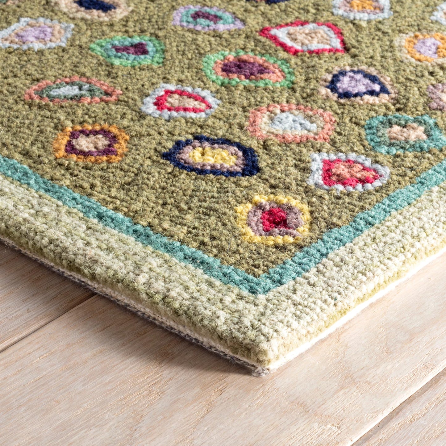 Dash and Albert Cat's Paw Wool Area Rug - 2' x 3' Sage Geometric Hand Micro Hooked Accent Rug - Durable, High Traffic Areas Living Room, Hallway, Stairs