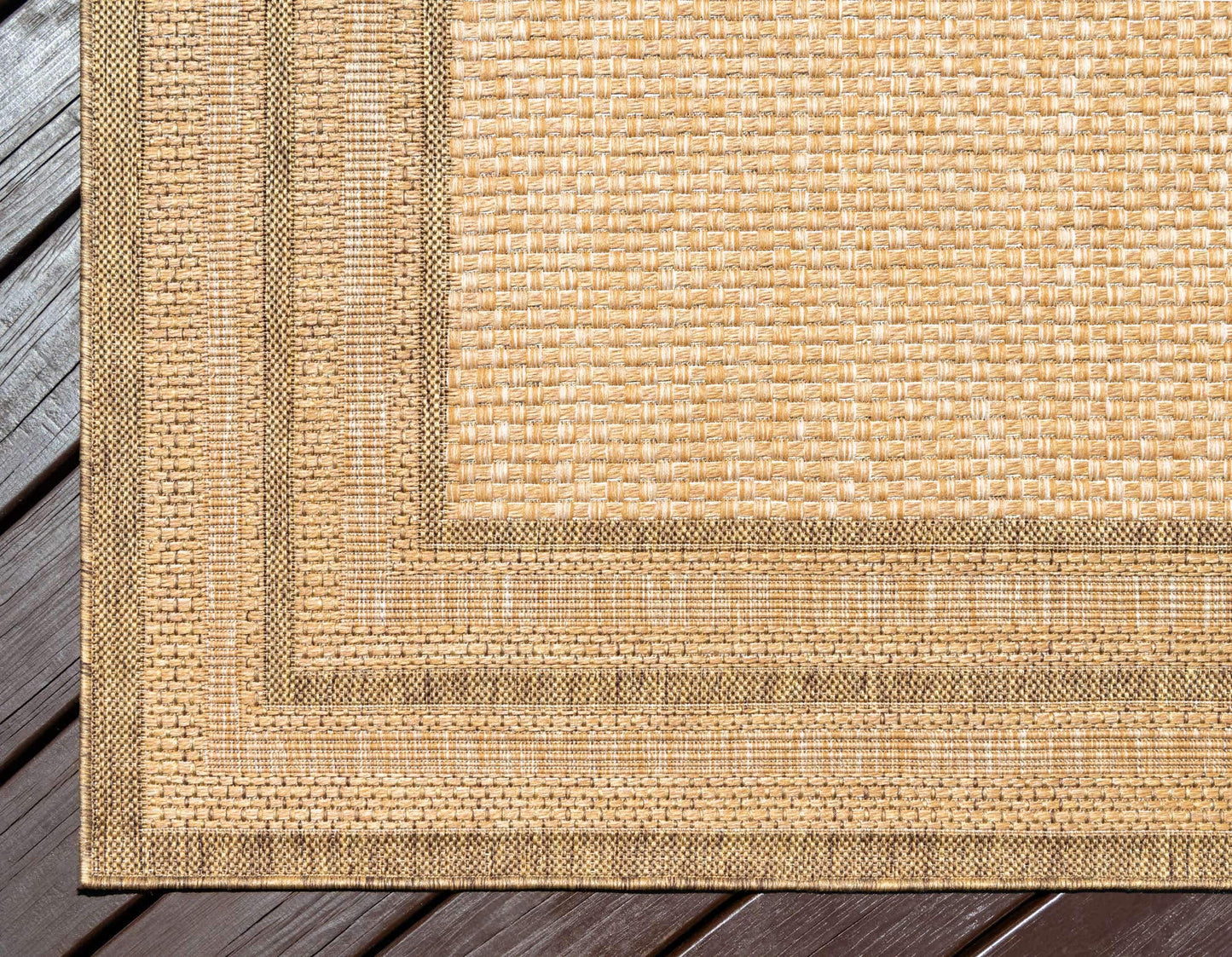 Unique Loom Outdoor Border Collection Area Rug - Multi Border (6' 1" x 9' Rectangle, Tan/ Light Brown)