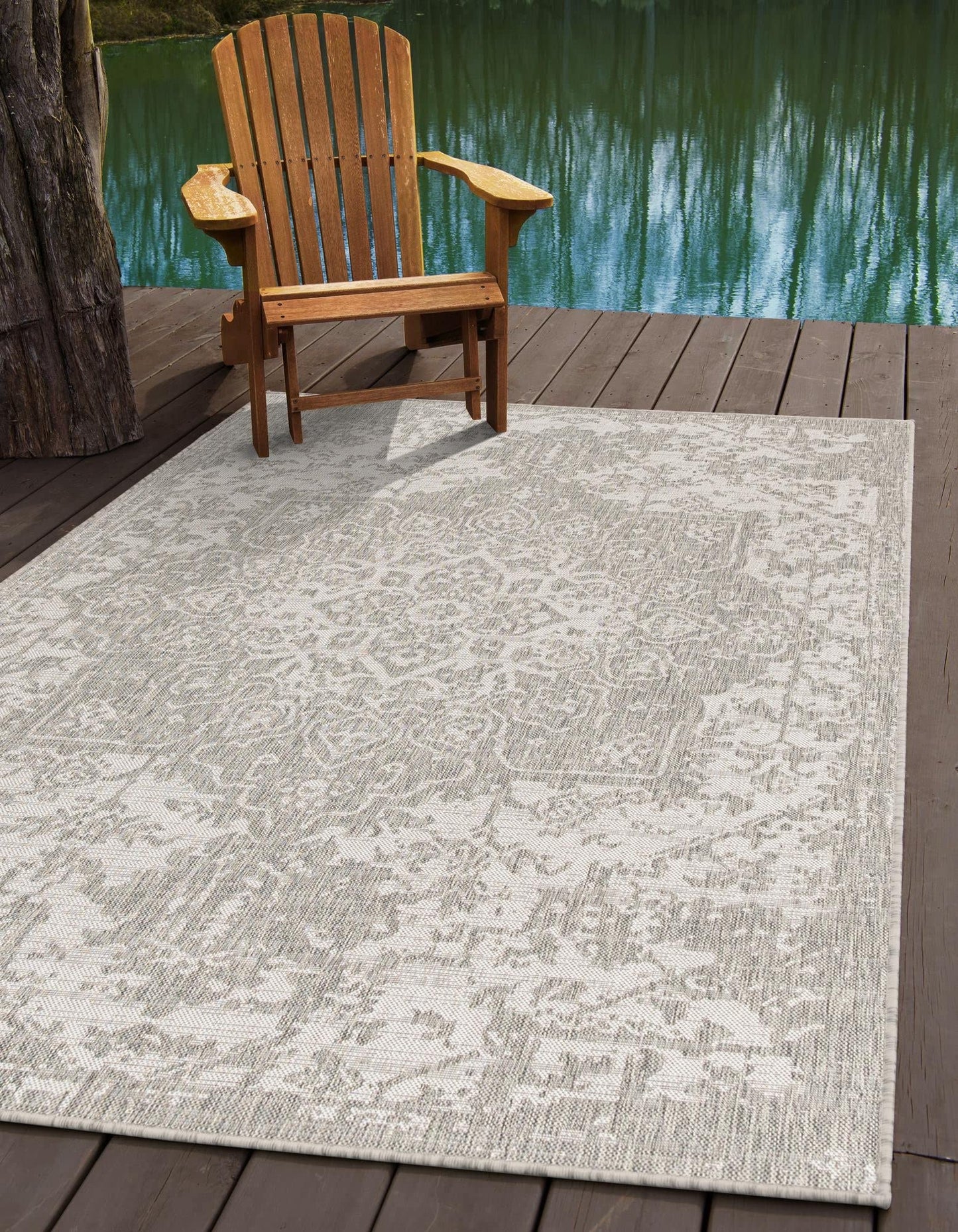 Unique Loom Jill Zarin Outdoor Collection Area Rug - Dubai (10' 8'' Square, Gray/ Ivory)