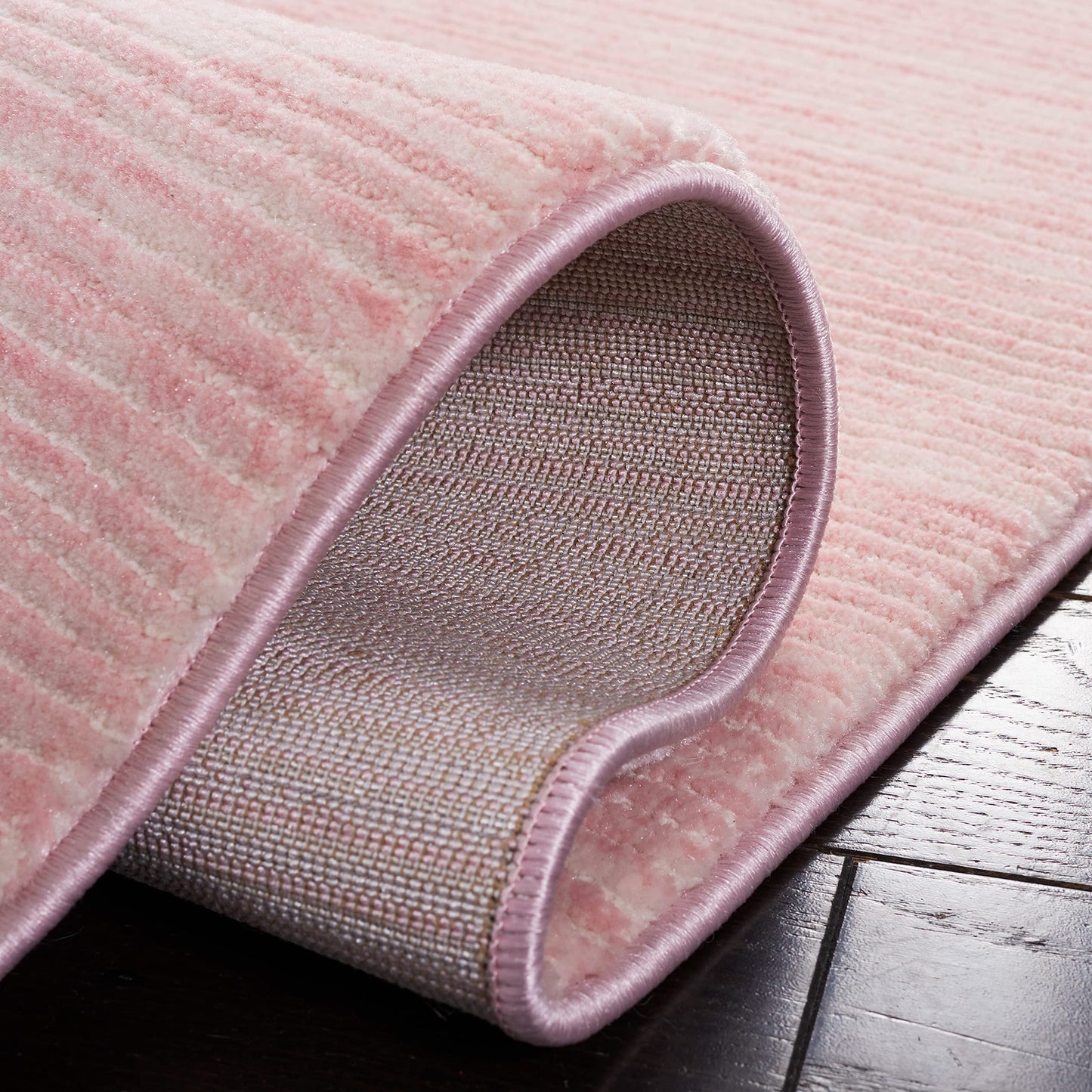 SAFAVIEH Area Rug 6x9 - Vision Collection - Pink, Modern Ombre Design, Non-Shedding & Easy to Clean, Ideal for Living Room, Bedroom, Dining Space (VSN606U)