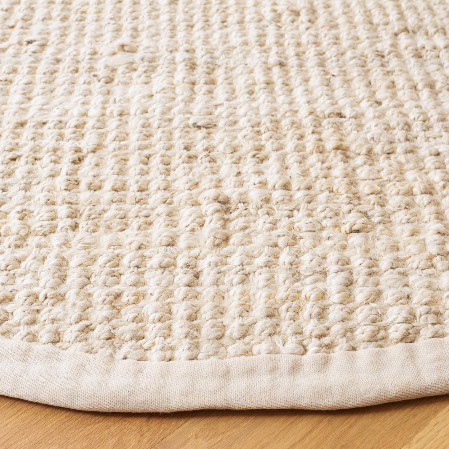 SAFAVIEH Natural Fiber Collection 9' Round Ivory NF730A Handmade Farmhouse Premium Jute Area Rug