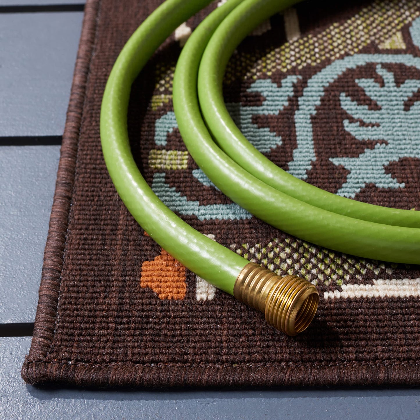 SAFAVIEH Washable Rug Outdoor Veranda Collection - 2'7' x 5', Chocolate & Aqua, Non-Shedding & Easy to Clean, Ideal for Patio, Backyard, Mudroom (VER055-0723)