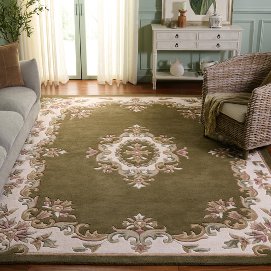 SAFAVIEH Area Rug 8x10 - Aubusson Collection - Large - Olive & Ivory, Handmade Wool, Ideal for Living Room, Bedroom, Dining Space (AUB301X)