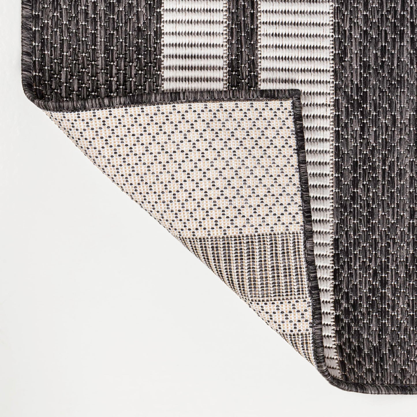 JONATHAN Y Abstract Two-Tone Indoor Outdoor Area Rug 5X8 Black/Cream, Lucian Modern Geometric for Backyard, Patio, Porch, Easy-Cleaning, High Traffic, Pet-Friendly, Non-Shedding (TSN303A-5)