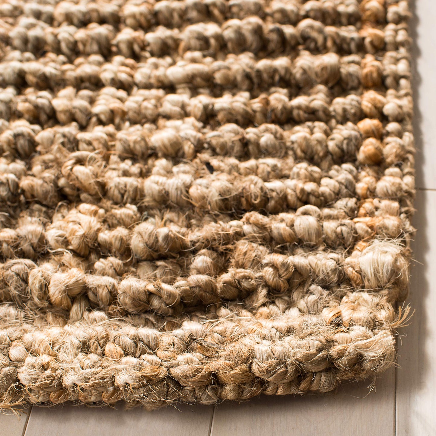 SAFAVIEH Area Rug 7' Square - Natural Fiber Collection - Natural Brown, Handmade Jute, Farmhouse Style, Chunky Textured Thick Pile (NF447A)