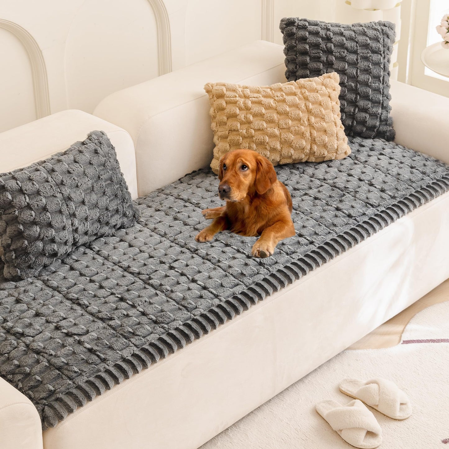 Mivnue Pet Couch Cover Dogs Washable Sofa Protector Non Slip Fuzzy Couch Pads Pet Friendly Dog Mat for Couches and Sofas