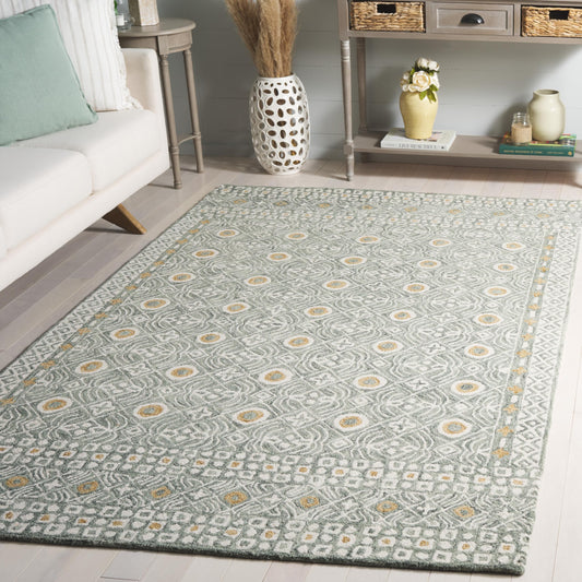 SAFAVIEH Micro-Loop Collection Area Rug - 5' x 8', Green & Ivory, Handmade Wool, Ideal for the Living Room, Dining Room, Bedroom (MLP801Y-5)