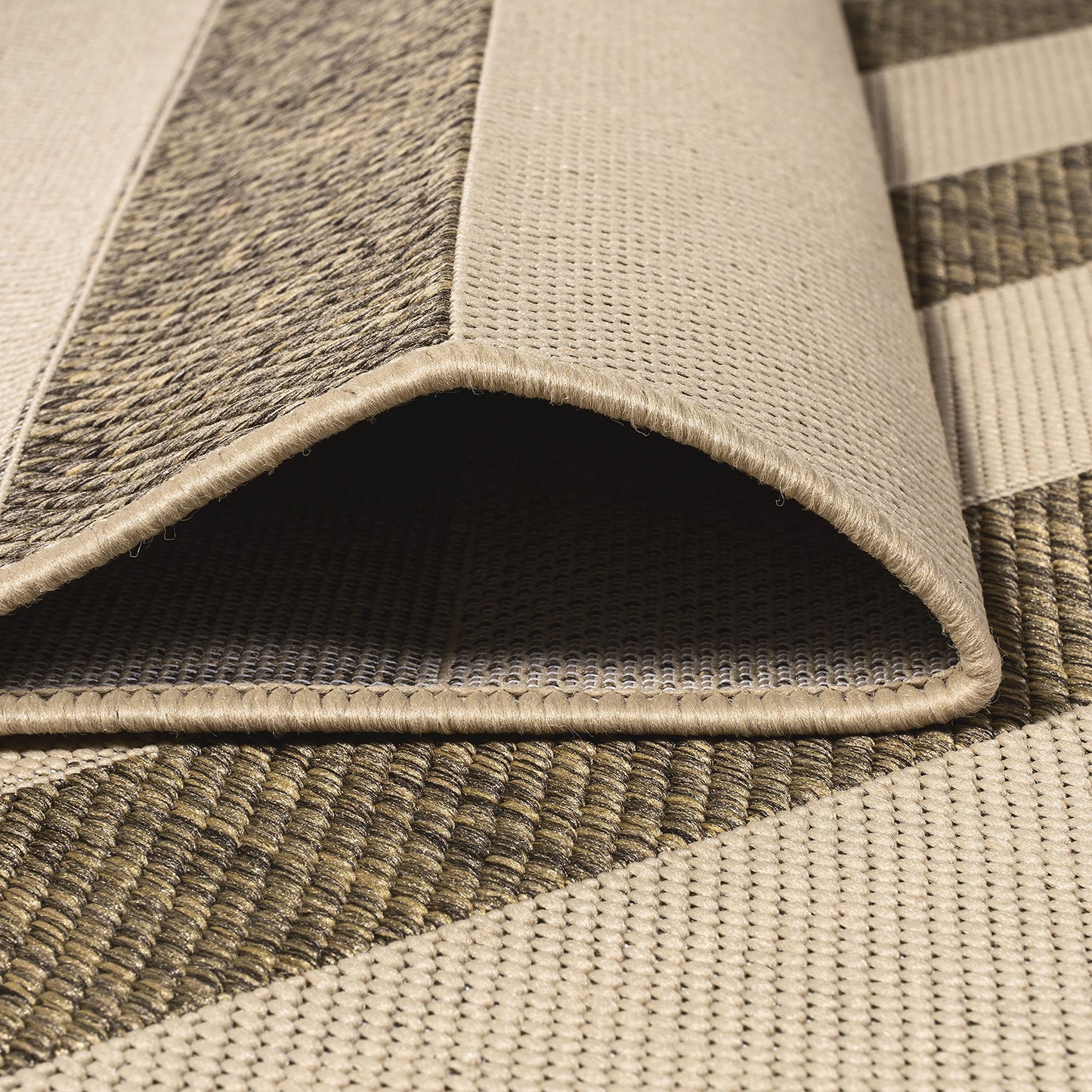 JONATHAN Y Wide Stripe Indoor Outdoor Area Rug 4X6 Beige/Brown, Aveiro for Backyard, Patio, Porch, Easy-Cleaning, High Traffic, Pet-Friendly, Non-Shedding (SMB112A-4)