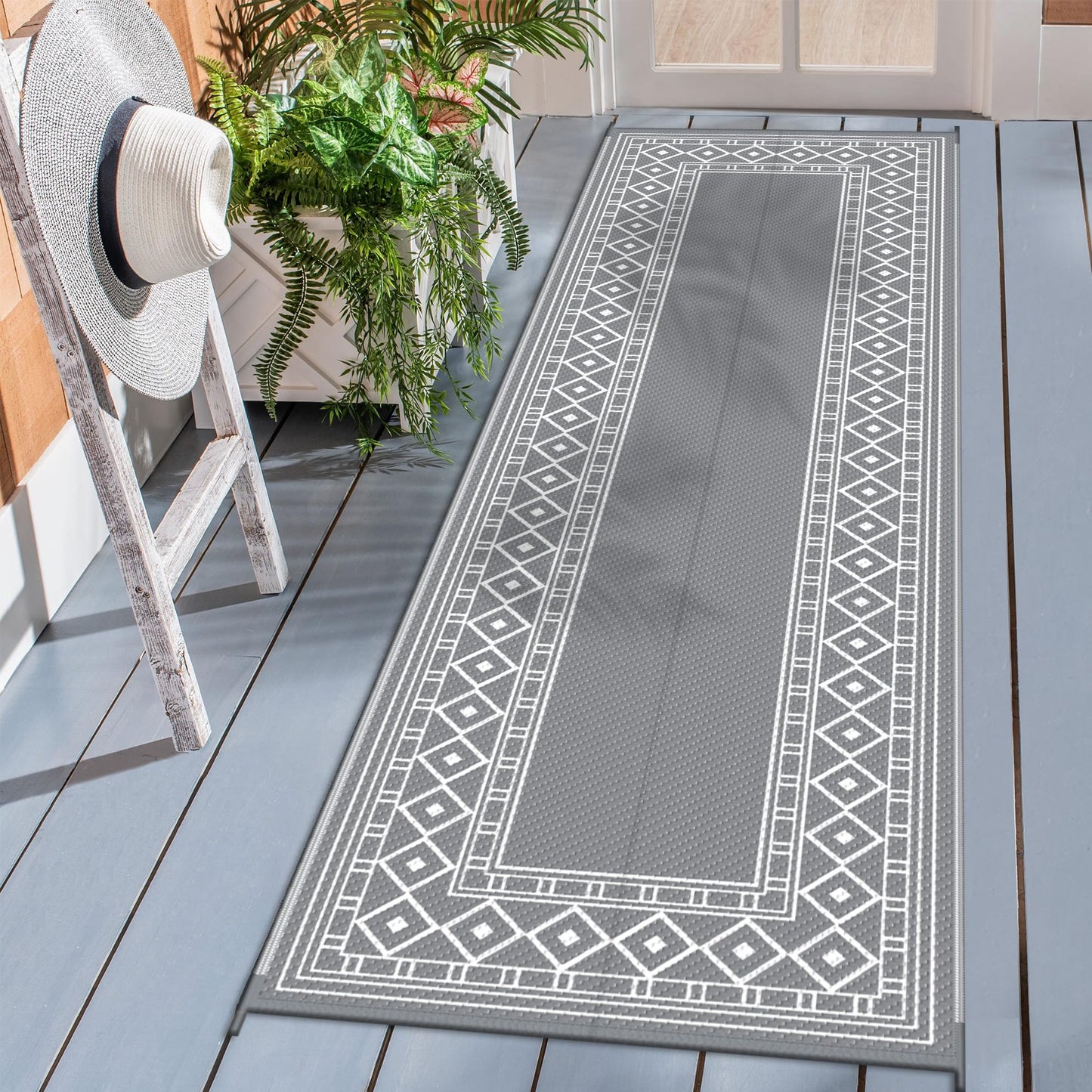 GENIMO Outdoor Rug Waterproof for Patio, 2.5'x8' Foldable Reversible Plastic Straw Runner Rugs and Carpet for Porch, Outside Area Mat for Rv, Deck, Picnic, Camper, Balcony, Beach, Grey & White