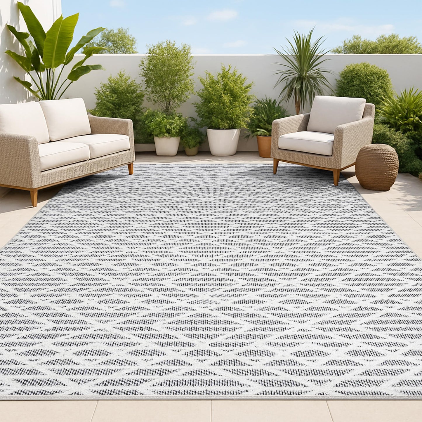 JONATHAN Y Moroccan Diamond Indoor Outdoor Area Rug 3X5 Black/Ivory, Ararat High-Low Pile Modern for Backyard, Patio, Porch, Easy-Cleaning, High Traffic, Pet-Friendly, Non-Shedding (SBH105B-3)