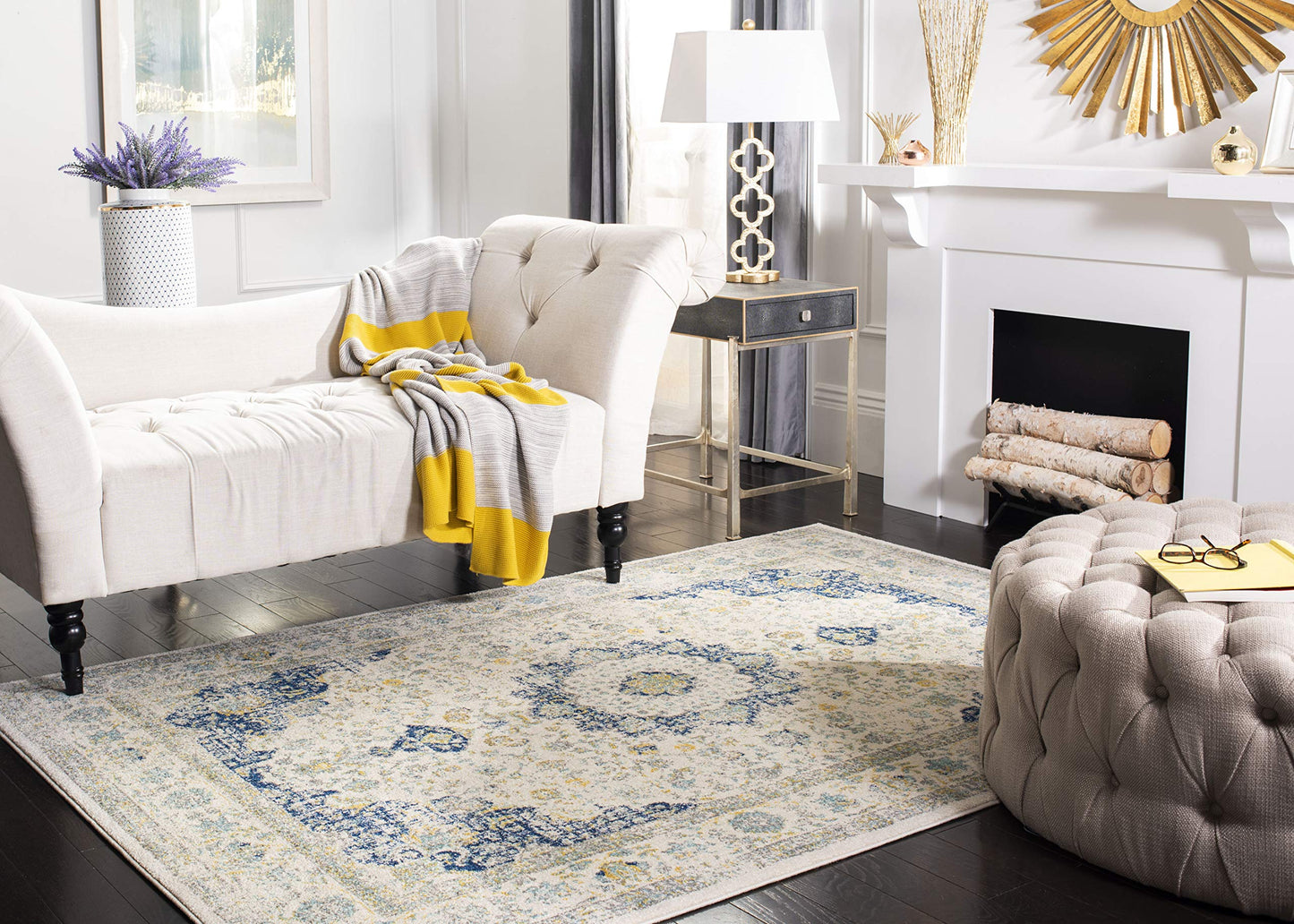 SAFAVIEH Area Rug 9x12 - Evoke Collection - Large - Ivory & Blue, Shabby Chic Oriental Medallion Design, Non-Shedding & Easy to Clean, Ideal for Living Room, Bedroom, Dining Space (EVK220C)
