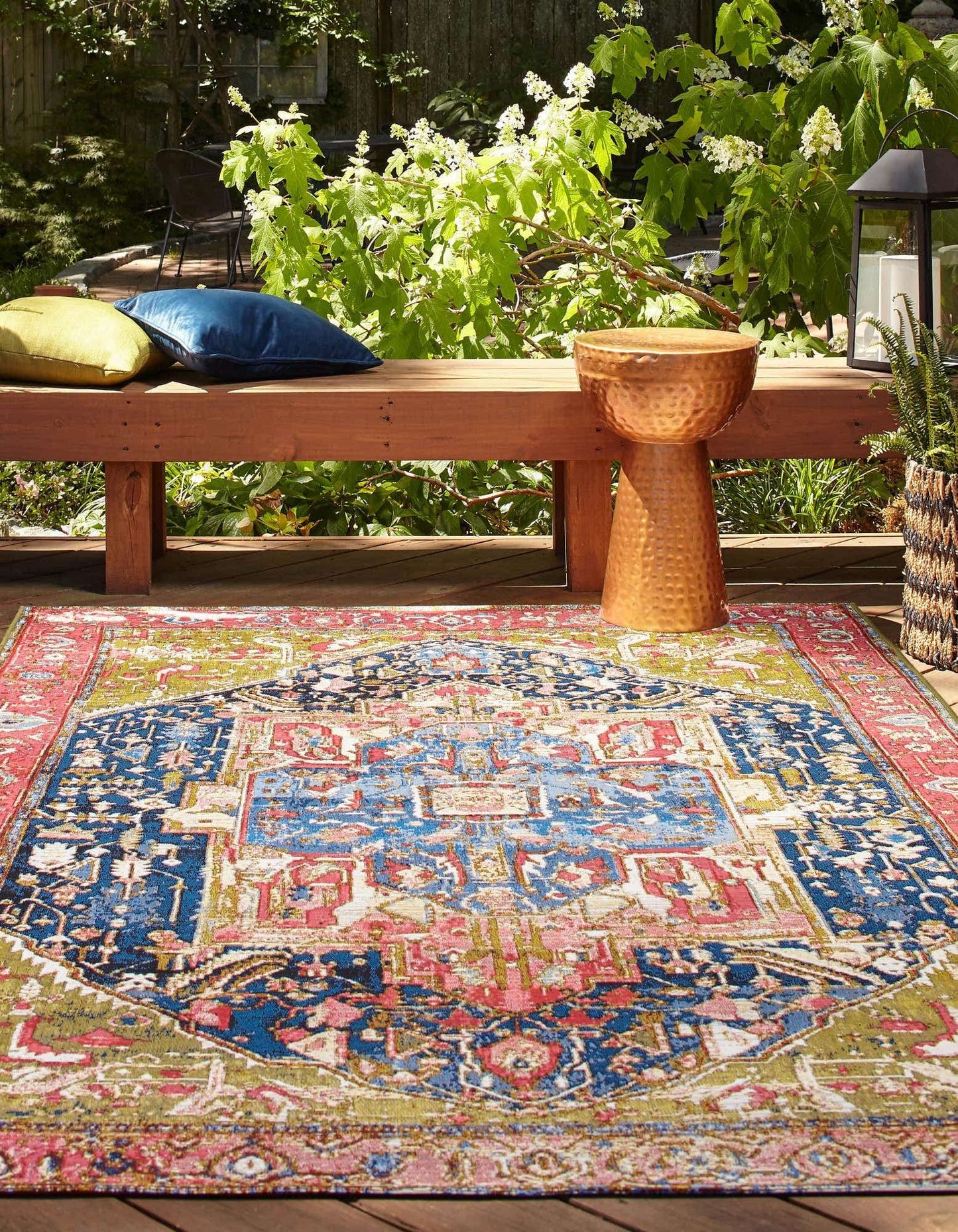 Unique Loom Outdoor Traditional Collection Area Rug - Limon (5' 3" x 8' Rectangle, Multi/ Red)