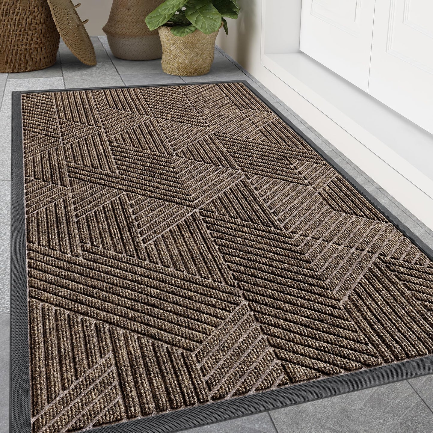 Smiry Front Door Mat Outside Entrance, Heavy Duty Sturdy Natural Rubber Doormat, Trap Dirt and Moisture, Easy Clean Low Profile Mats for Indoor Outdoor Entry, Irregular Triangle (71x34, Brown)