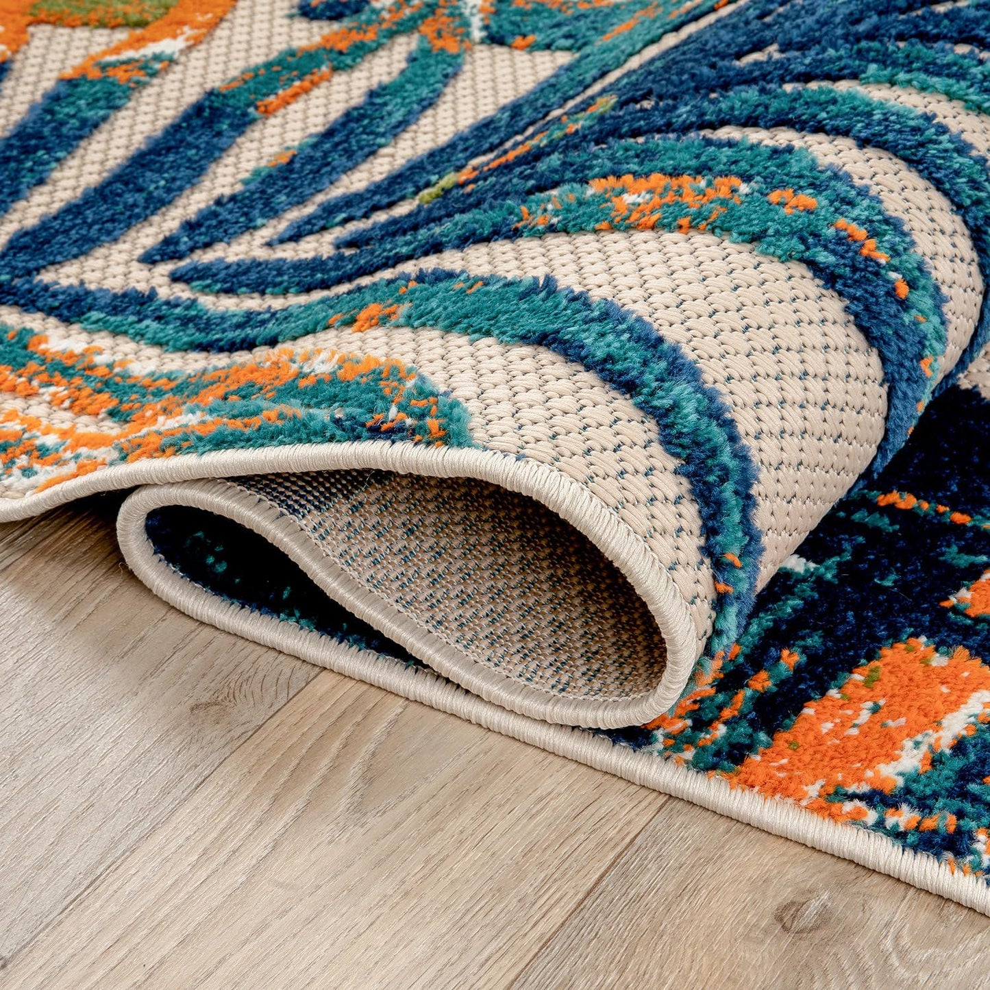 Rugshop Tropical Floral Leaves Indoor/Outdoor Runner Rug Durable Polypropylene, Non-Shedding, Easy to Clean, Perfect for Patio, Backyard, Deck and Outdoor Lounge, High Traffic Areas, 2' x 7'