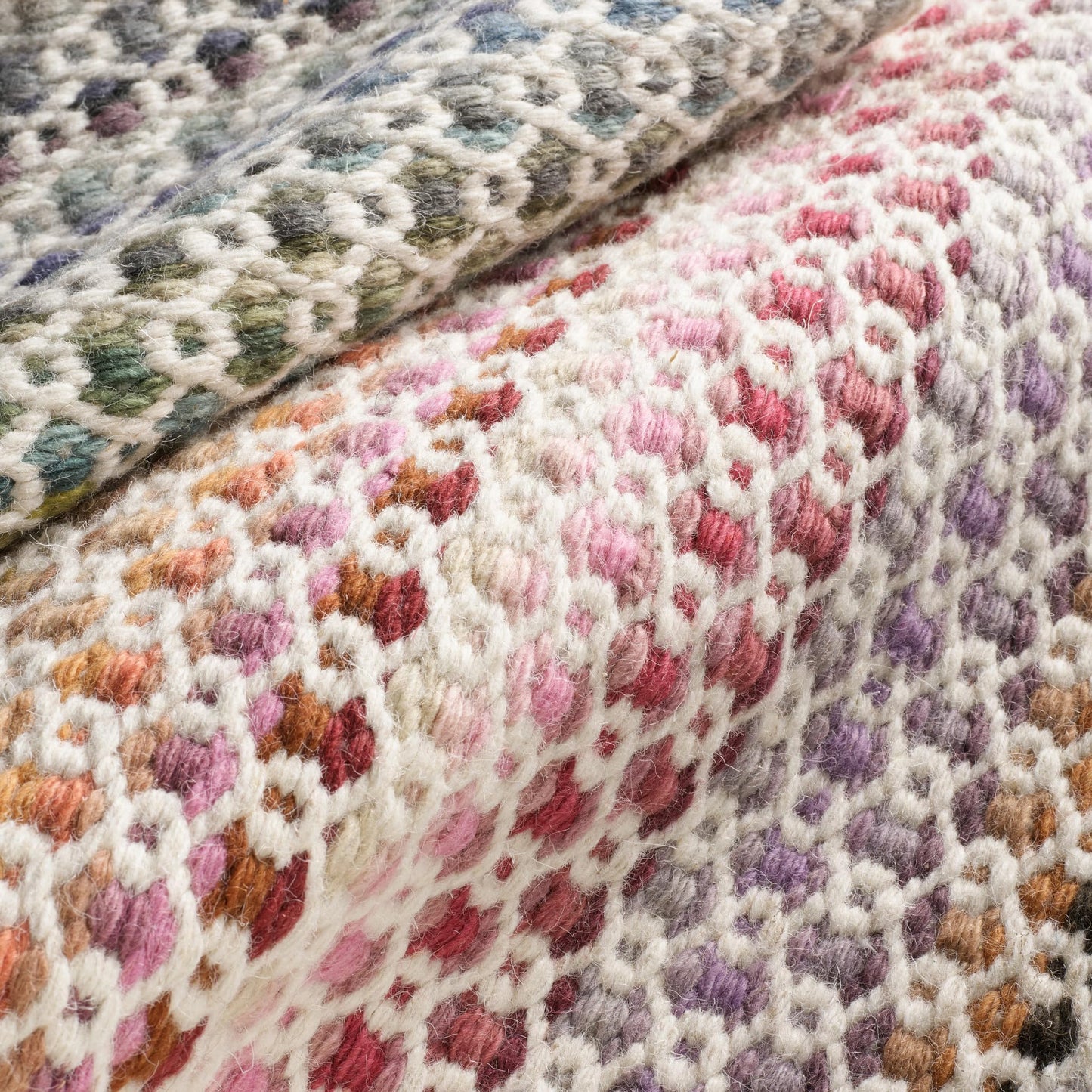 Dash and Albert Poppy Wool Area Rug - 2' x 3' Multicolor Geometric Handwoven Accent Rug - Durable, Low Pile, Dining Room, Living Room, Bedroom - Premium Luxury Hotel Quality Soft Breathable