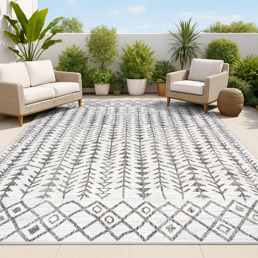JONATHAN Y Bohemian Geometric Indoor Outdoor Area Rug 4X6 Ivory/Black, Tokay for Backyard, Patio, Porch, Easy-Cleaning, High Traffic, Pet-Friendly, Non-Shedding (SMB132D-4)