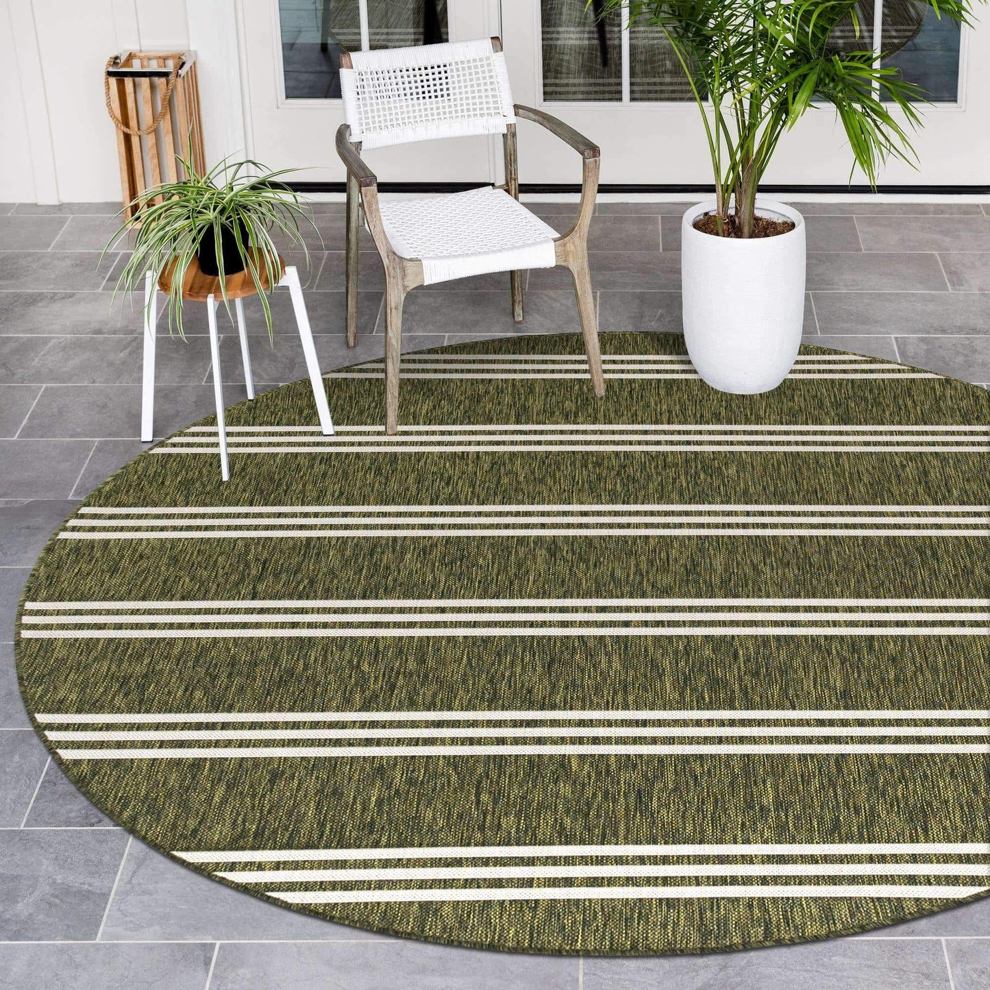 Unique Loom Jill Zarin Outdoor Collection Area Rug - Anguilla (4' 1' Round, Green/ Ivory)