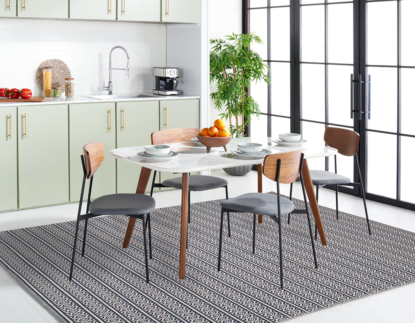 SAFAVIEH Montauk Collection Accent Rug - 3' x 5', Ivory & Navy, Handmade Flat Weave Boho Farmhouse Cotton, Ideal for High Traffic Areas in Entryway, Living Room, Bedroom (MTK341B)