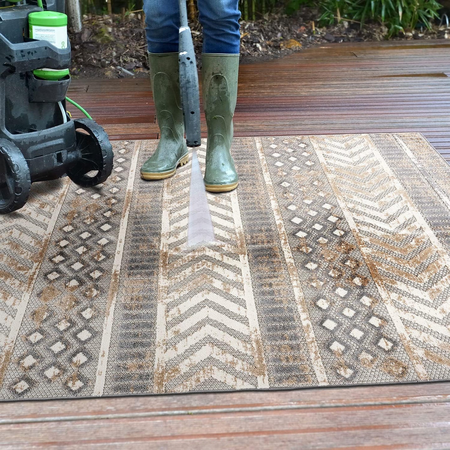 Rugshop Distressed Geometric Indoor/Outdoor Beige Runner Rug Modern Tribal Stripe, Durable Stain Resistant Low Profile Perfect for Patio, Backyard, Deck and Outdoor Lounge 2' x 7'