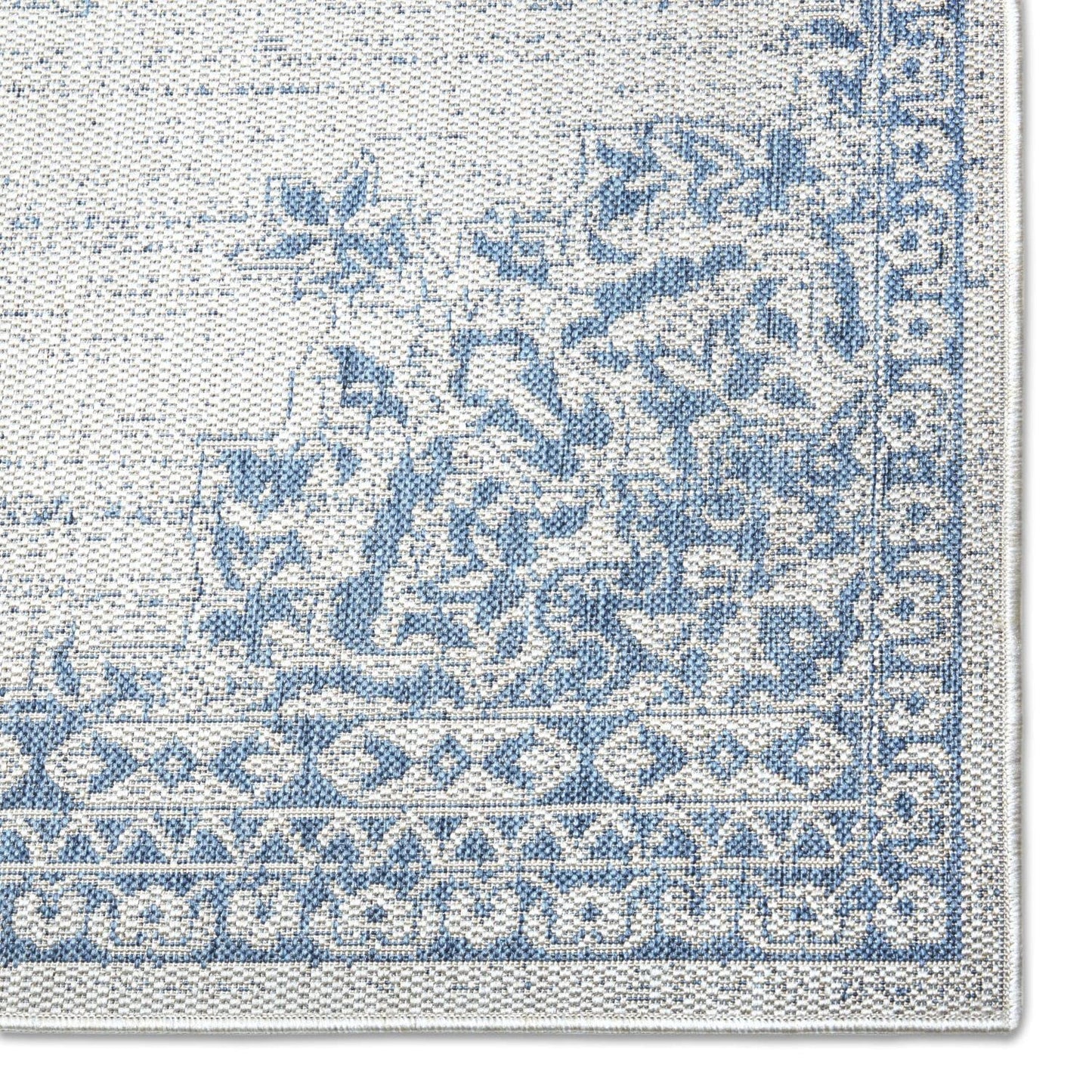 Nicole Miller New York Patio Country Azalea Transitional Medallion Indoor/Outdoor Area Rug, Grey/Blue, 3'11"x5'2"