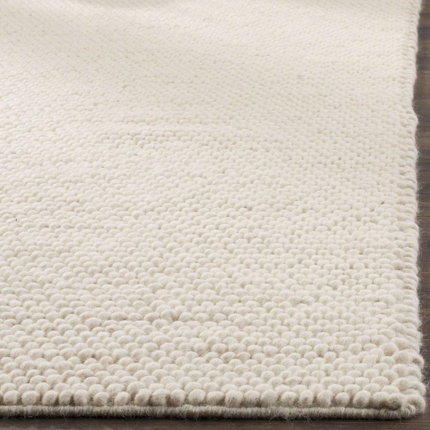 SAFAVIEH Area Rug 3x5 - Natura Collection - Ivory, Handmade Wool Blend, Textured Design, Ideal for Living Room, Bedroom, Dining Space (NAT620A)