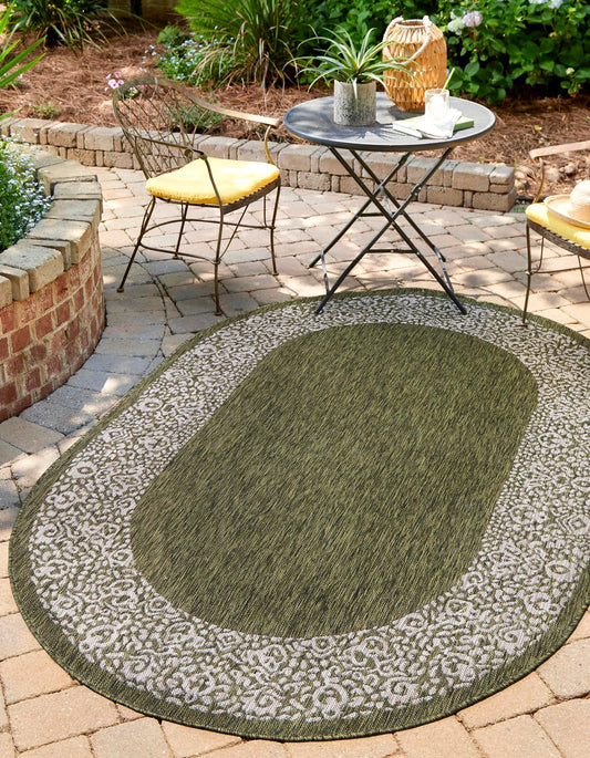 Unique Loom Outdoor Border Collection Area Rug - Floral Border (3' 3" x 5' 3" Oval, Green/ Ivory)