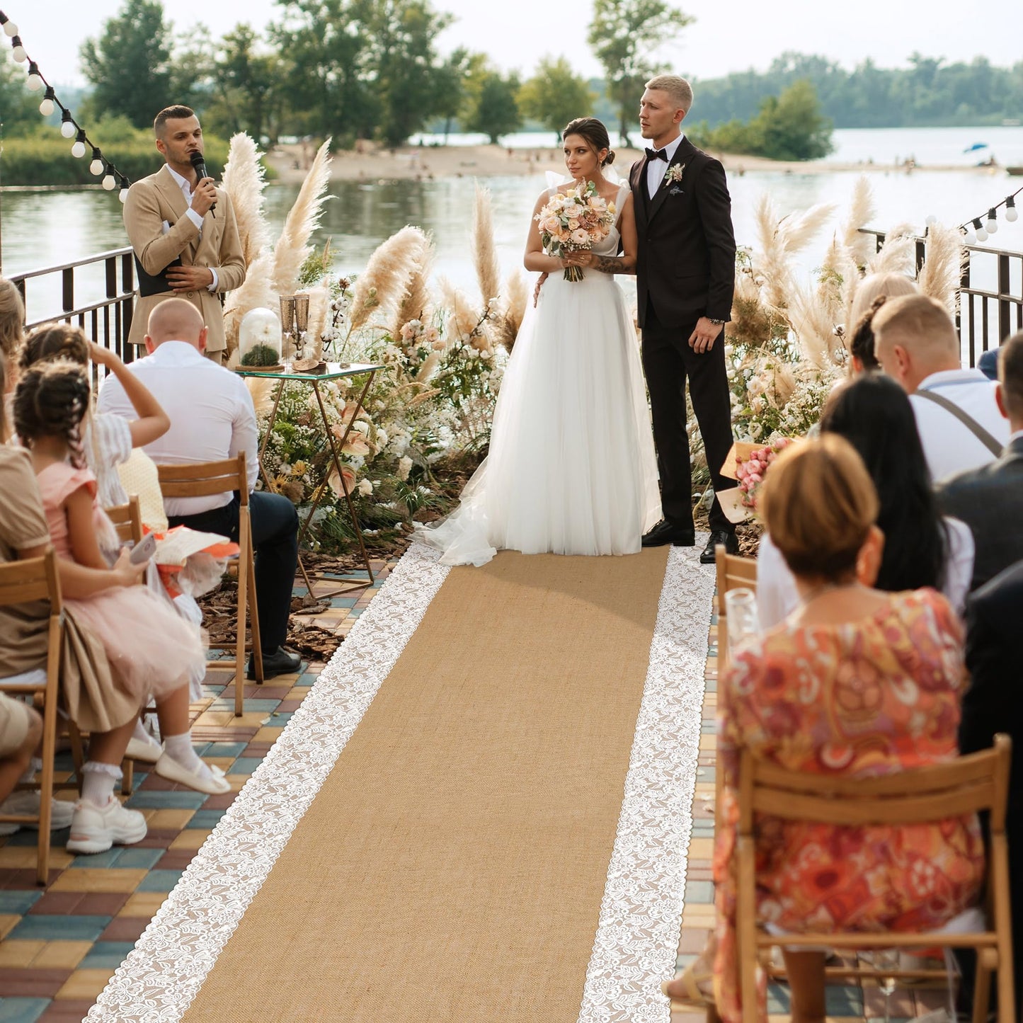 moonoom 20 Ft x 36 in Natural Burlap Wedding Aisle Runner, Rustic Jute Weddings Runway Carpet with Lace, Ceremony Burlap Carpet Roll for Beach Garden Church Reception Craft Decor