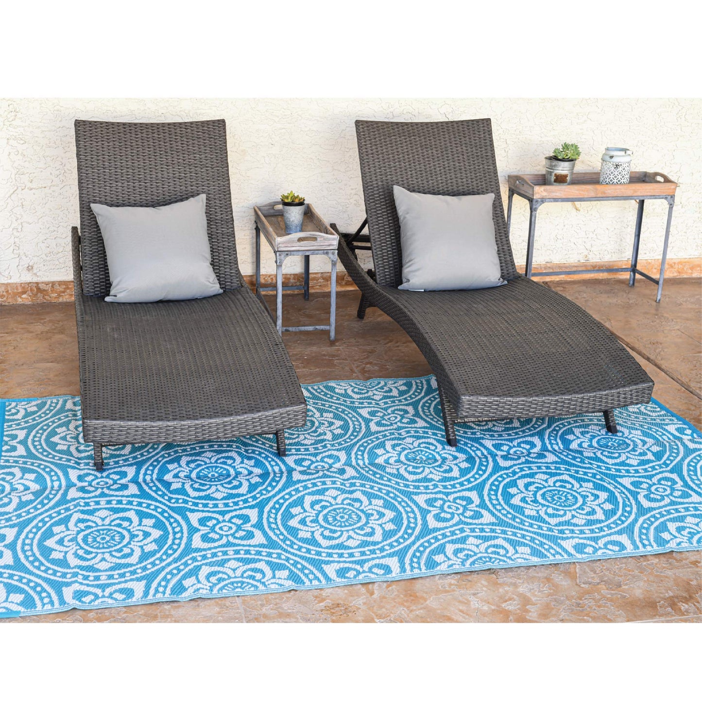 Stylish Camping 255083 5-feet by 8-feet Reversible Mat, Plastic Straw Rug, Large Floor Mat for Outdoors, RV, Patio, Backyard, Picnic, Beach, Camping - Leaf Mat (Turquoise/White)