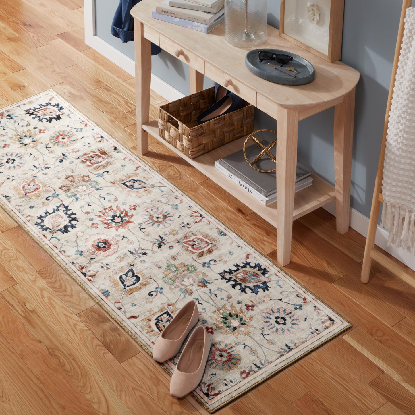 EVERWASH Haven Damask Floral Machine Washable Area Rug with Airflo Technology for Easy Clean, Ultra-Soft Non-Slip Rug with Built-in Pad, Pet, Family & Allergy Friendly Rug, Beige Multi, 2'6"x7'