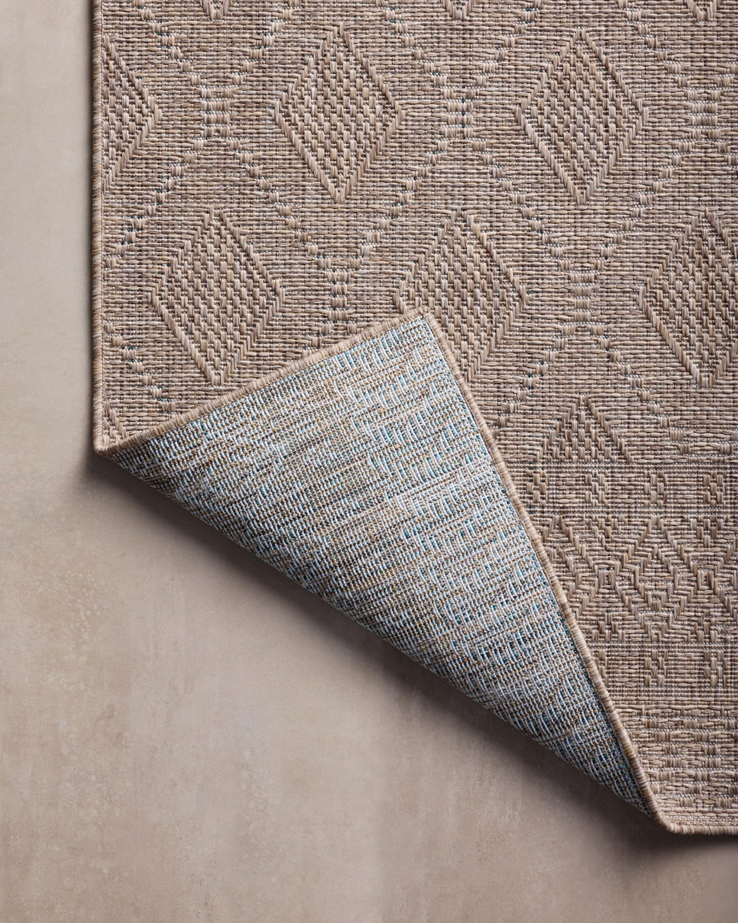 Loloi Amber Lewis Topanga Collection TOP-06 Natural/Mist 5'-3" x 7'-6" Indoor/Outdoor Area Rug