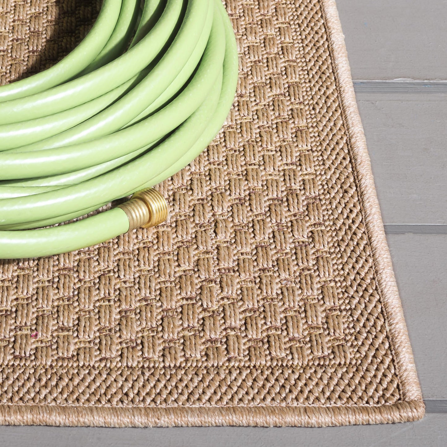 SAFAVIEH Washable Rug Outdoor Atrium Sisal Collection - 5'3" x 7'6", Beige, Non-Shedding & Easy to Clean, Ideal for Patio, Backyard, Mudroom (ATM100B)