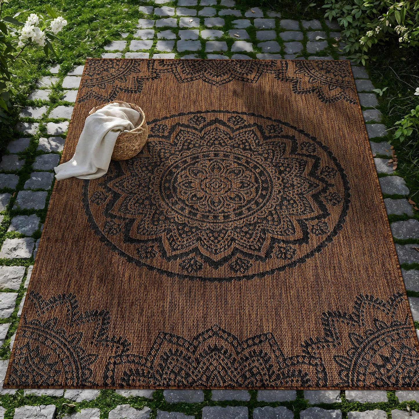 CAMILSON Outdoor Rug 5x7 Modern Area Rugs for Indoor and Outdoor Patios and Porches - Waterproof Washable Non-Shedding Easy-to-Clean Outside Carpet (5 x 7 Medallion - Gold/Black)