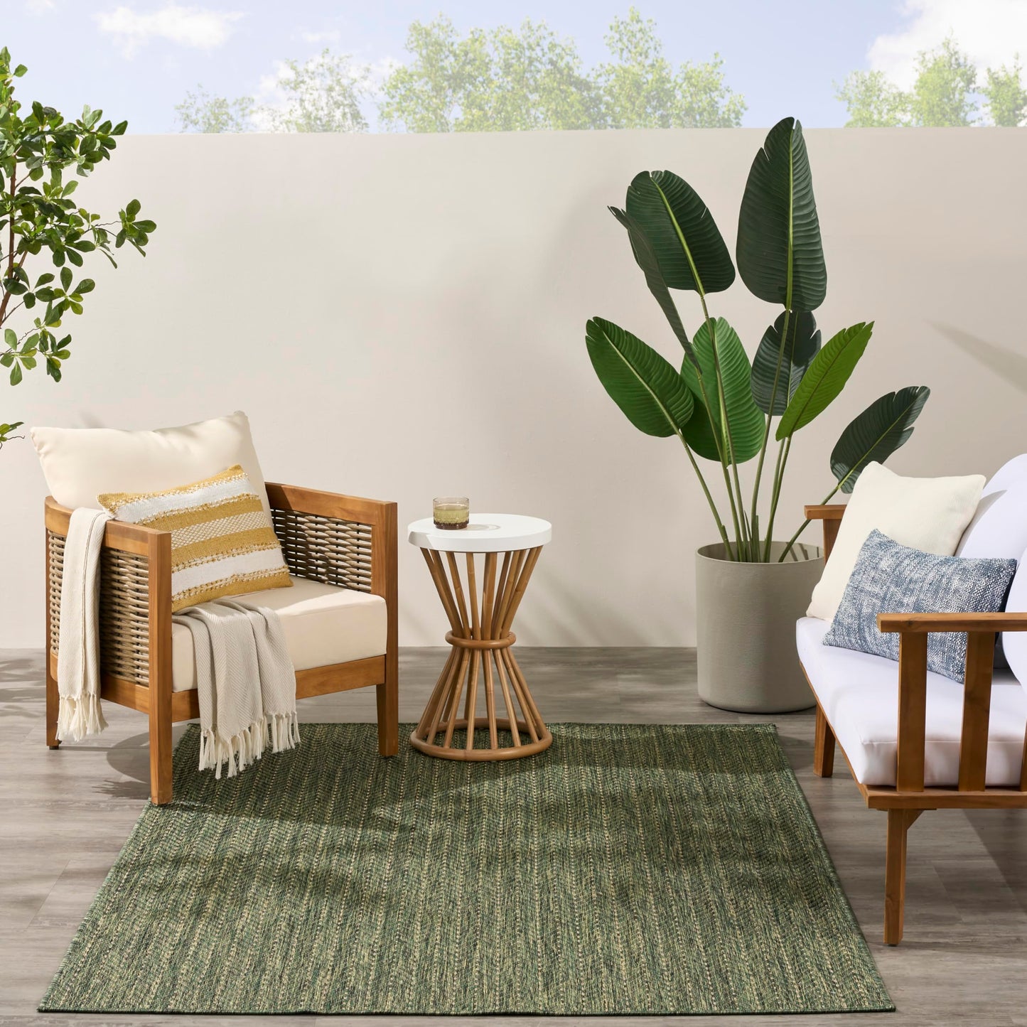 Nourison Home Horizon Indoor/Outdoor Green 4' x 6' Area Rug - Easy Clean, Non Shedding, Bed Room, Living Room, Dining Room, Kitchen (4' x 6')