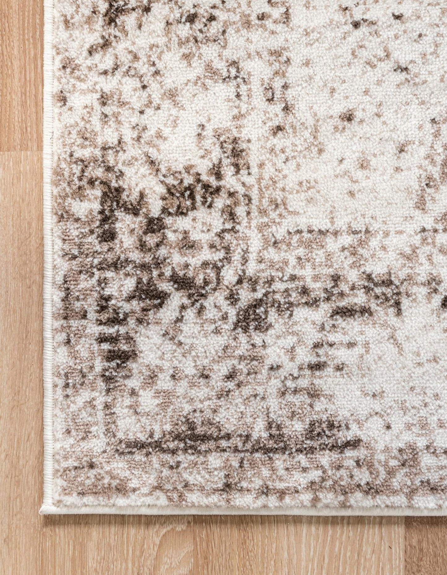 Unique Loom Sofia Collection Area Rug - Casino (5' 3" x 8' Rectangle, Beige/ Tan)