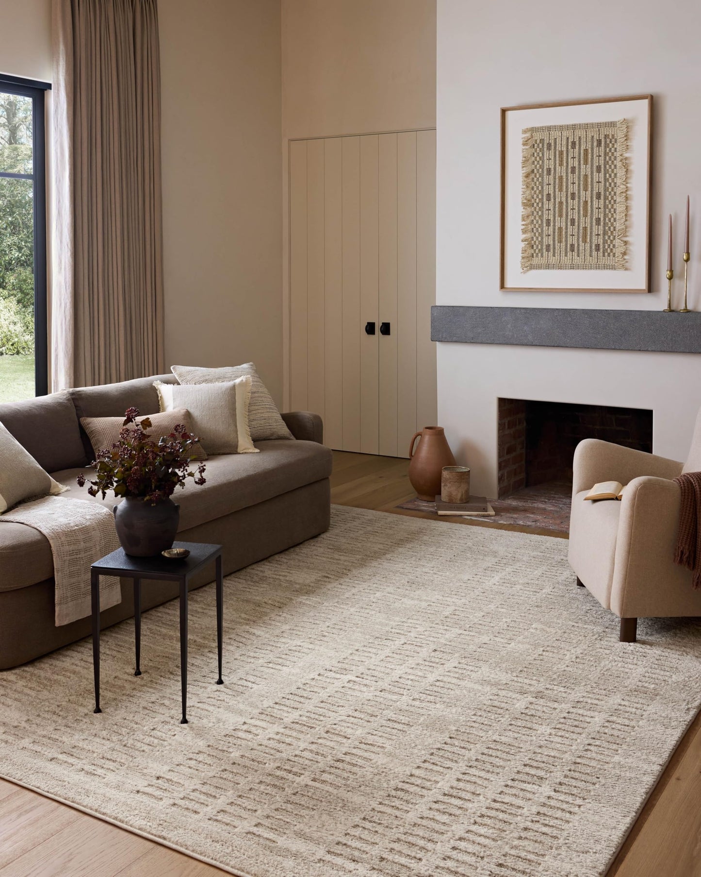 Loloi Amber Lewis Monty Collection MOT-03 Ivory/Beige 5'-3" x 7'-6", .50" Pile Height, Accent Rug