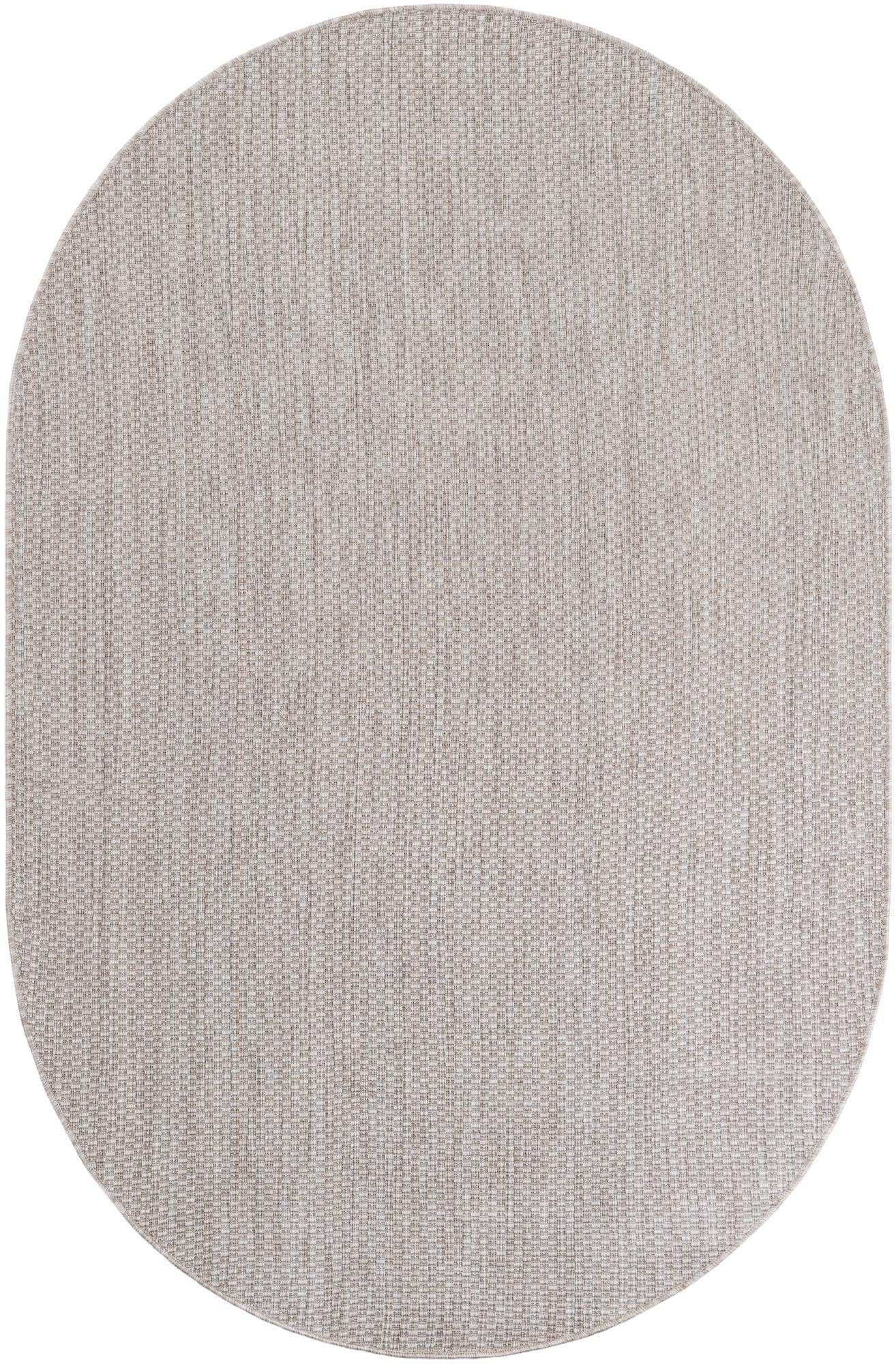 Unique Loom Outdoor Solid Collection Area Rug (5' 3" x 8' Oval Beige/Ivory)