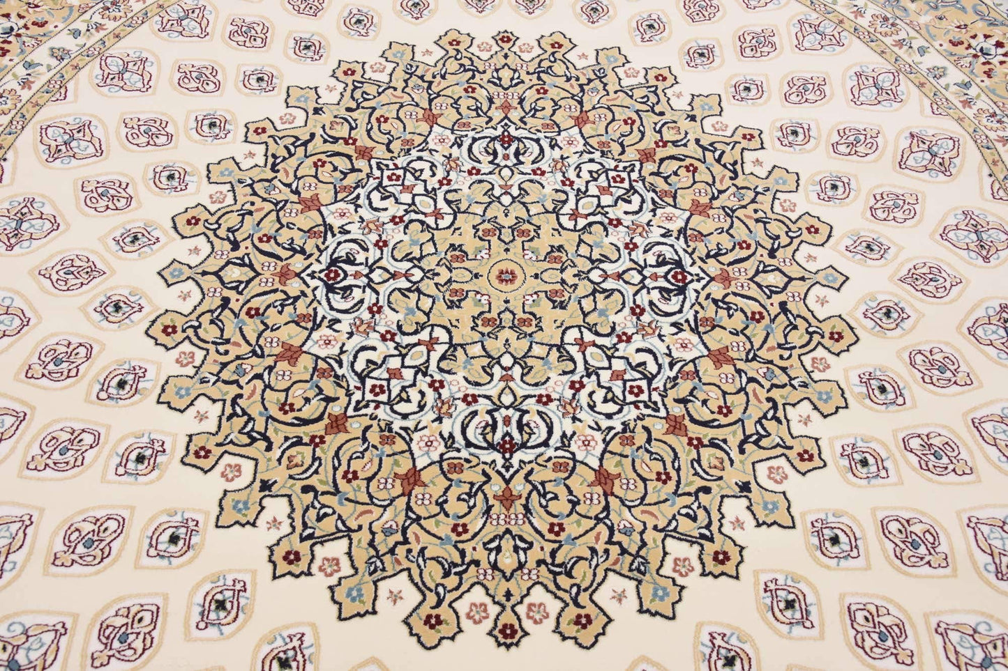 Unique Loom Narenj Collection Classic Traditional Textured Medallion Pattern Design Area Rug, 10' 0" x 10' 0", Ivory/Tan