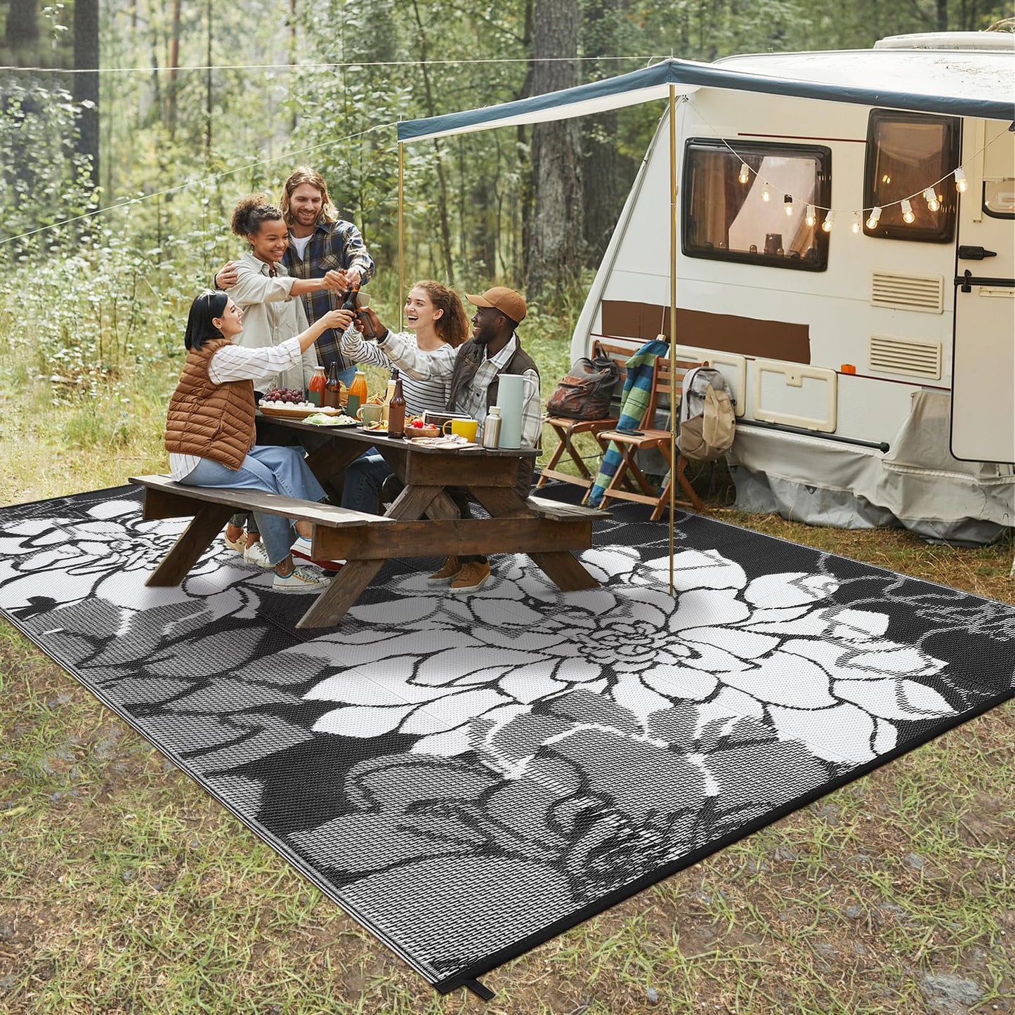 IDEALHOUSE Reversible Outdoor Rug, 320GSM Recycled Plastic Patio Rug, Lightweight Folding Camping Mat with Carry Bag and 4 Stakes, for RV, Picnic, Beach, Balcony, Black White, 9x18 ft