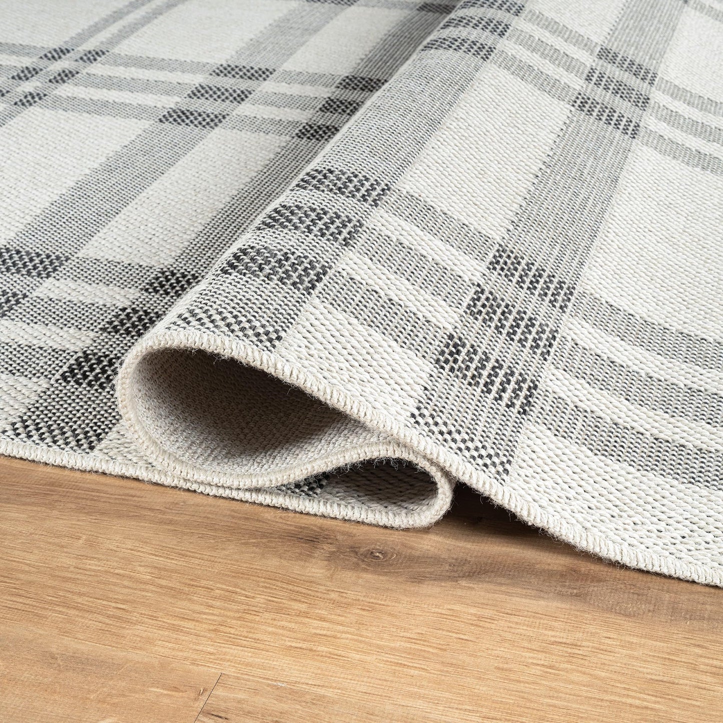 CAMILSON Easy Jute Rug 6x9, Indoor Outdoor Off-White Color Fiber Area Rugs for Entry, Living Room and Farmhouse Rug, Checkred Boho Woven Design, Easy-Cleaning, Washable Outside Carpet (6 x 9)