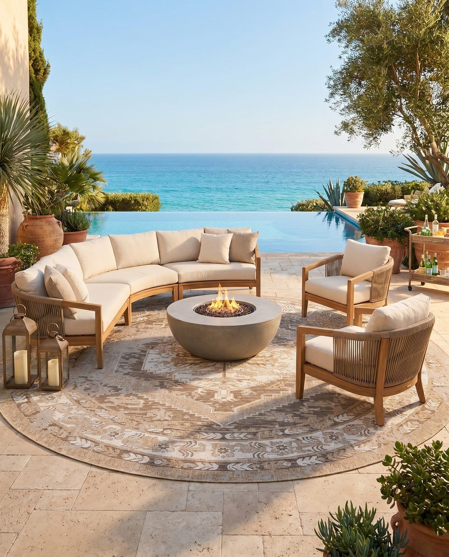 Rugs.com - Outdoor Traditional Rug – 13 Ft Round Natural Indoor/Outdoor Rug – Weather Resistant Flatweave for Patios, Decks, and Porches