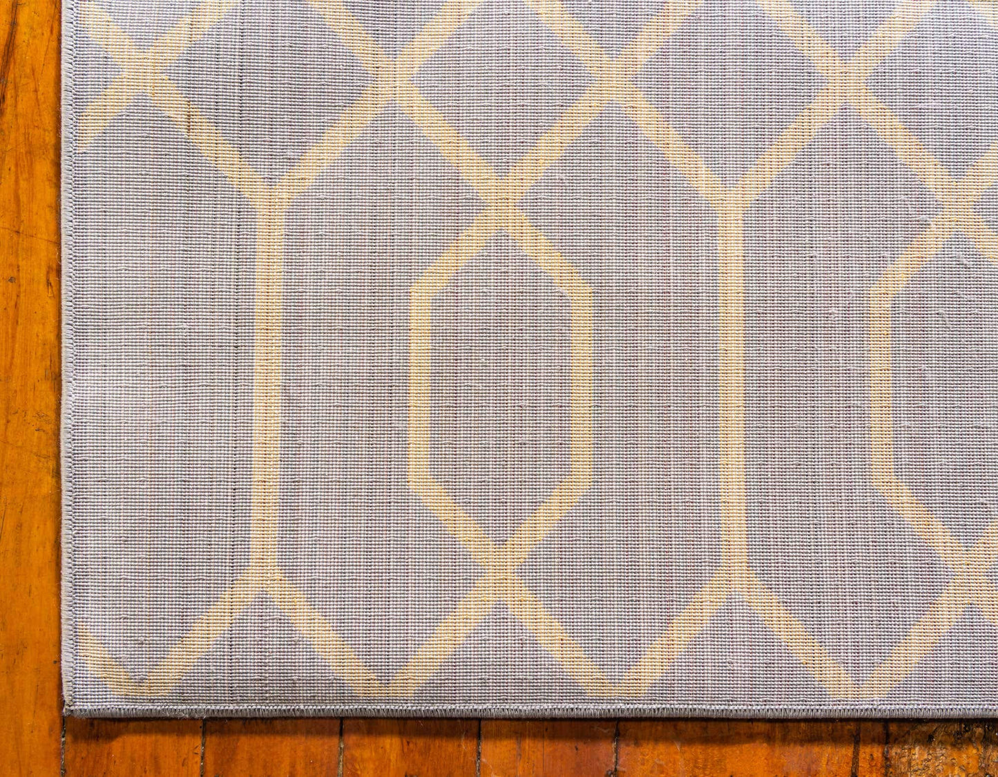 Unique Loom Marilyn Monroe Glam Collection Area Rug - Trellis (5' x 8' Rectangle, Gray Gold/ Gold)