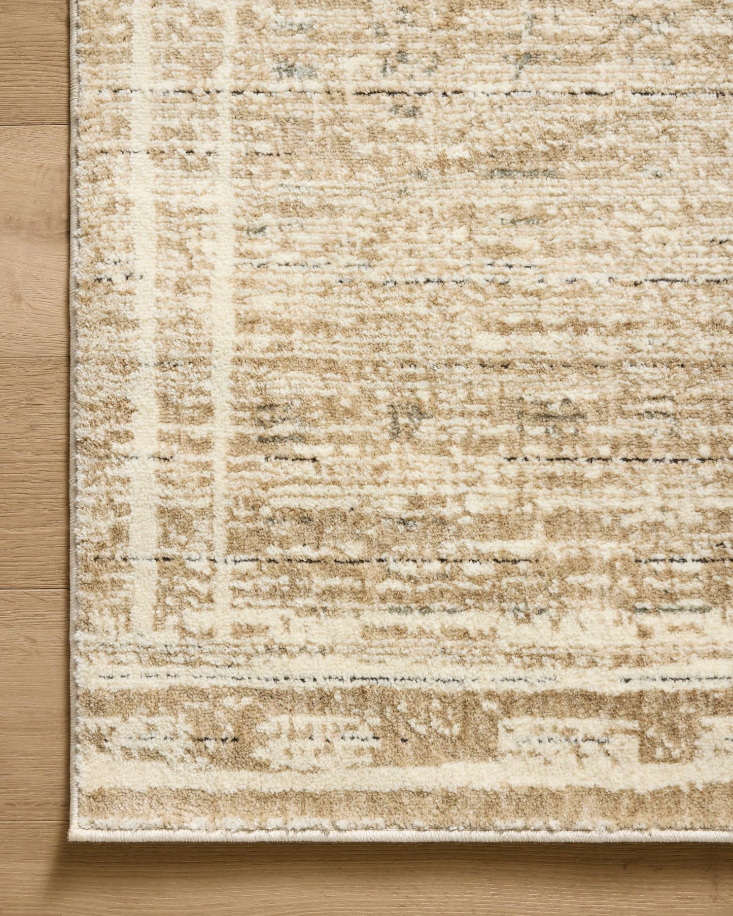 Loloi Jeremiah Brent Bleecker Collection BLE-07 Khaki/Natural 4'-0" x 6'-0" Accent Rug
