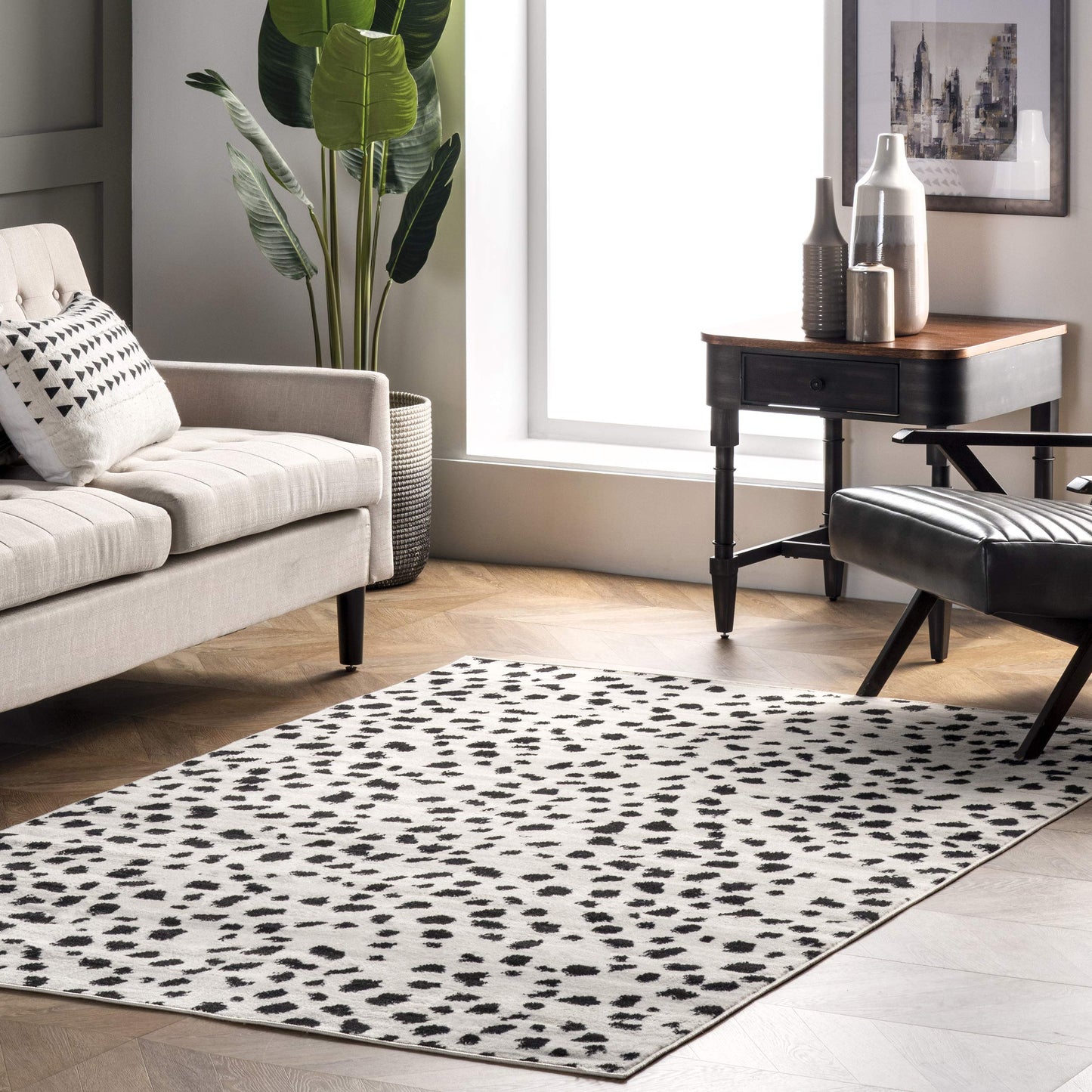 nuLOOM Brooks Leopard Print Area Rug, 6'7" x 9', Beige