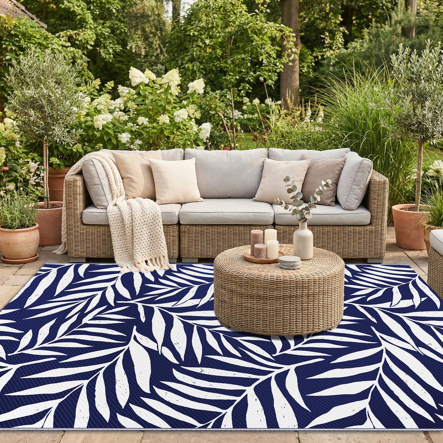 Smiry Outdoor Rug 5x8 ft, Waterproof Reversible Plastic Straw Rugs, Outdoor Area Rug with Leaf Pattern, Outside Floor Mat for Patio, Backyard, Deck, Picnic, Beach, Camping, Navy & White